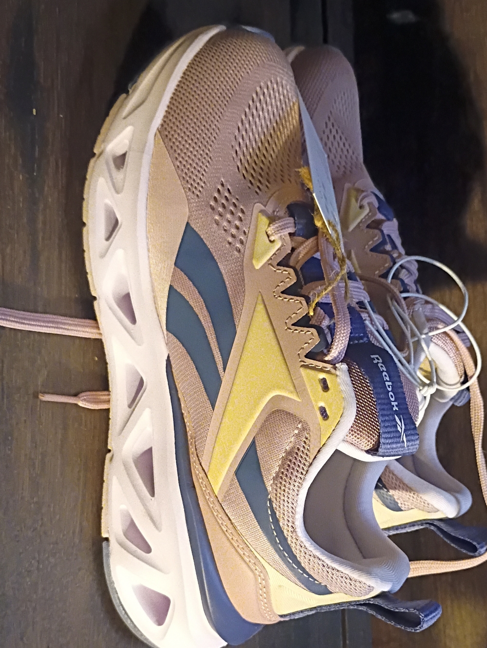Reebok Women's Sneakers in Mauve Pink, Yellow & Navy